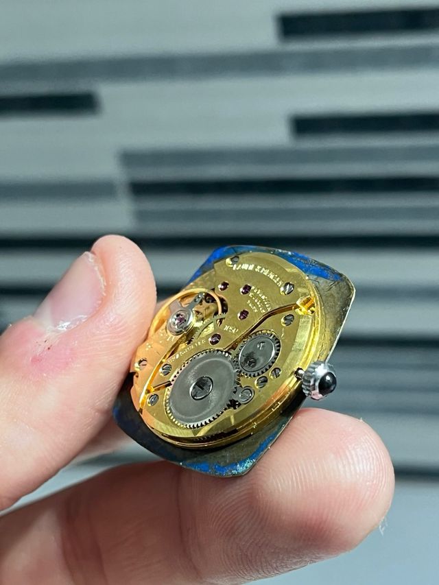 Baume & Mercier Cal.1050 + quadrante lapislazzuli