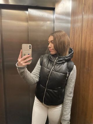 Chaleco Zara efecto piel negra