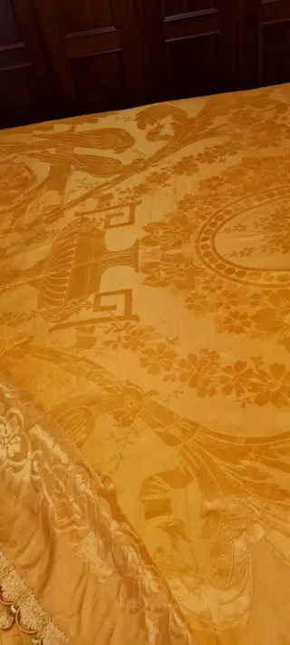 Colcha Damasco Seda Amarillo Dorado