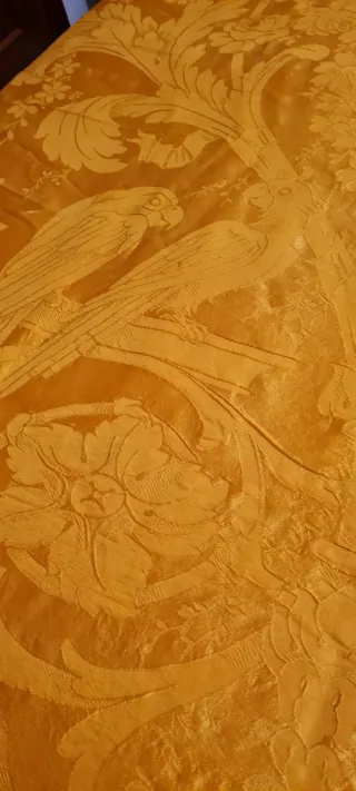Colcha Damasco Seda Amarillo Dorado