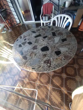 Tavolo da giardino in marmo, pietra e metallo D.120