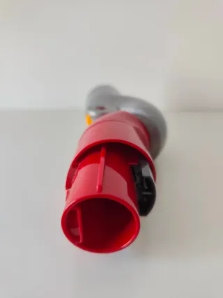 Adaptador aspiradora Dyson V10 para sitios bajos