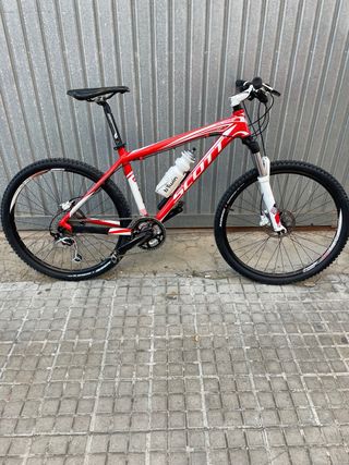 Bicicleta Scott Scale 26 Roja