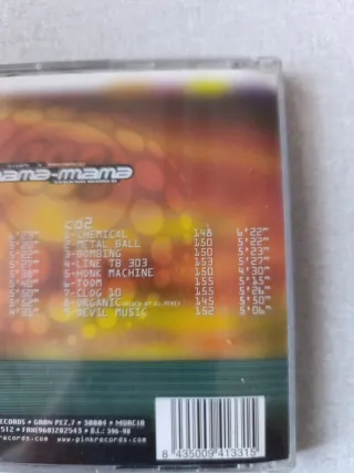 CD Mama-Mama Tekkno World