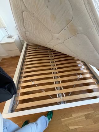 Cama y colchón IKEA