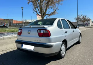 SEAT Cordoba 2002