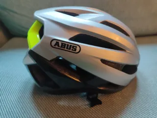 Casco Abus Stormchaser