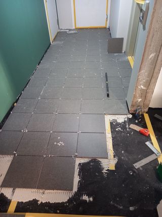 Carpintero albañil y soldador