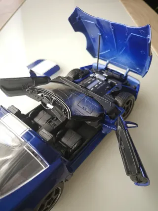 Maqueta Corvette Grand Sport 1:18 Maisto