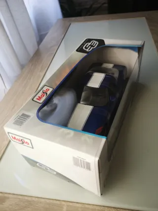 Maqueta Corvette Grand Sport 1:18 Maisto