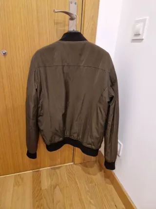 Chaqueta bomber Zara hombre verde