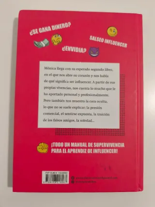 Libro. Mónica Moran. Detrás de todo,