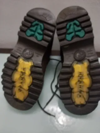 Stivali Dr. Martens Original. Marroni