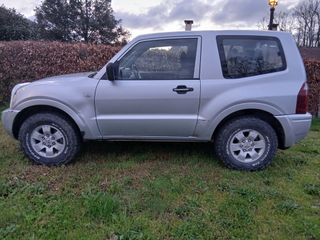 Mitsubishi Montero V60 did 3.2 2006