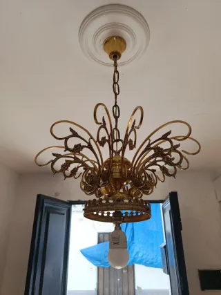 Lámpara de cobre antigua