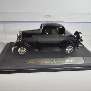 Modellino Auto Ford 3-Window Coupe 1932
