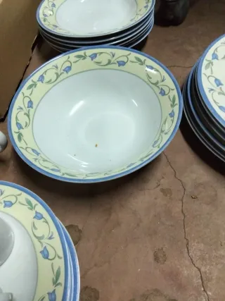Vajilla Porcelana Blanca y Azul