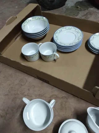 Vajilla Porcelana Blanca y Azul