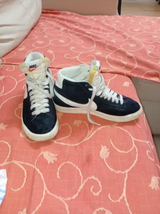 Deportivas Nike Blazer Negr y Blanco