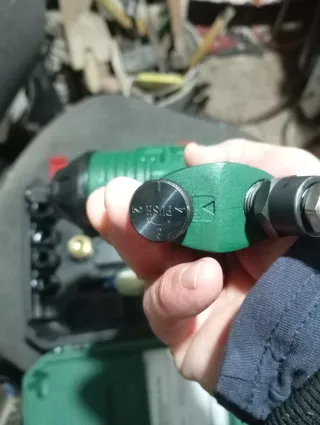 Pistola de impacto Parkside