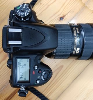 Nikon D610 + Objetivo Nikkor 24-70mm