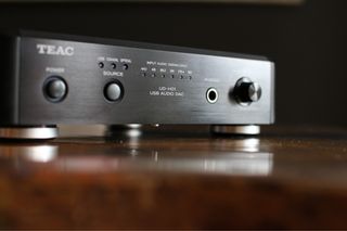 Convertidor DAC TEAC UD-H01 USB Audio