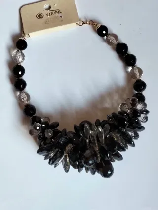 Collar vintage piedras negras y transparentes