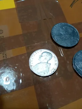 Monete Vaticano L.100 e L.10