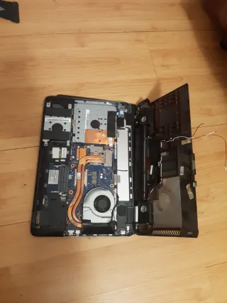 ASUS i7 per pezzi di ricambio