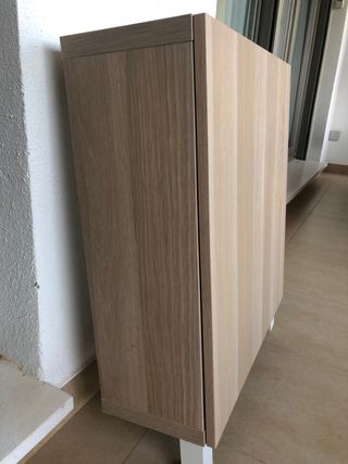 Estantería Ikea madera con puerta
