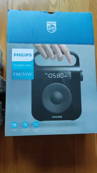 Radio Portátil Philips FM/MW Negra