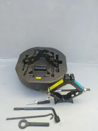 Kit Herramientas Gato Hyundai Kia