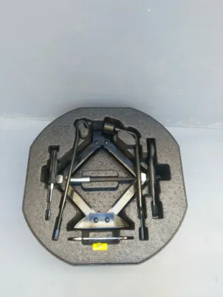 Kit Herramientas Gato Hyundai Kia