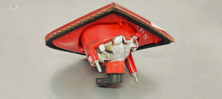 PILOTO TRASERO DERECHO INTERIOR VOLKSWAGEN PASSAT