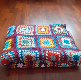Coperta in lana fatta a mano