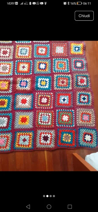 Coperta in lana fatta a mano
