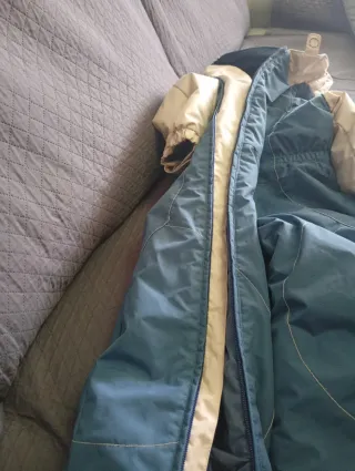 Mono de nieve infantil azul y beige