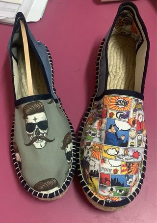 Alpargatas Hombre Estampado Cómic y Calavera