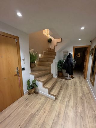 ESPECTACULAR DÚPLEX REFORMADO CON GRAN TERRAZA