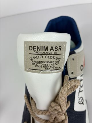 Zapatillas sneakers blancas y azul marino talla 43