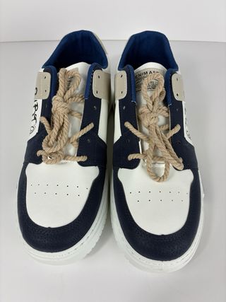 Zapatillas sneakers blancas y azul marino talla 43