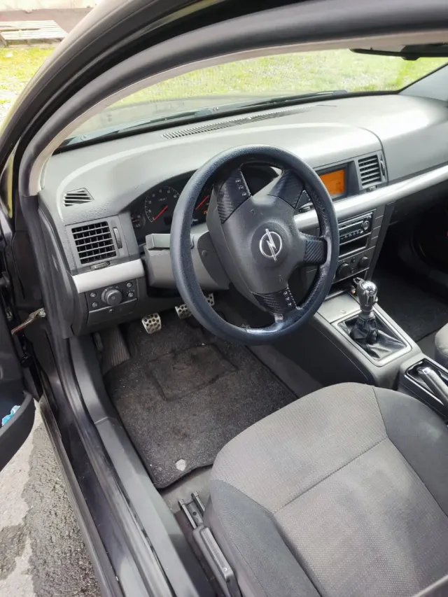 Opel Vectra 2003