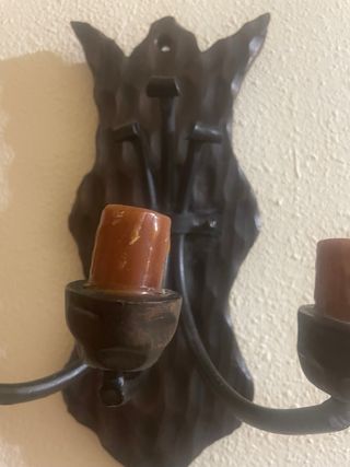 Palmatoria de pared de madera y hierro antigua