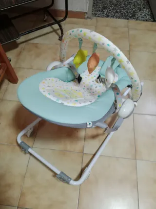 Hamaca para bebé con arco de juegos