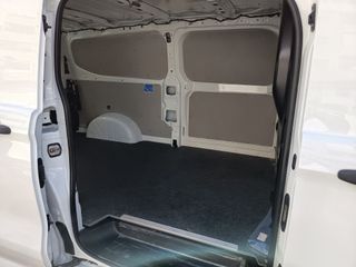 Volkswagen Transporter 2025