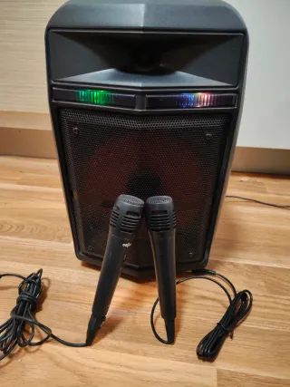 Altavoz negro