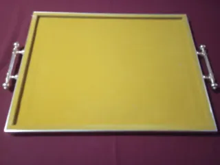 Bandeja cristal y metal dorado peces