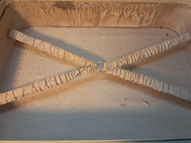 ANTIGUA MALETA AÑOS 60