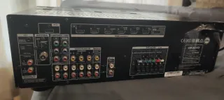 Altavoces Onkyo 5.1 Negro De Regaló amplificador.