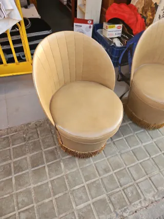 Juego 2 sillones vintage beige